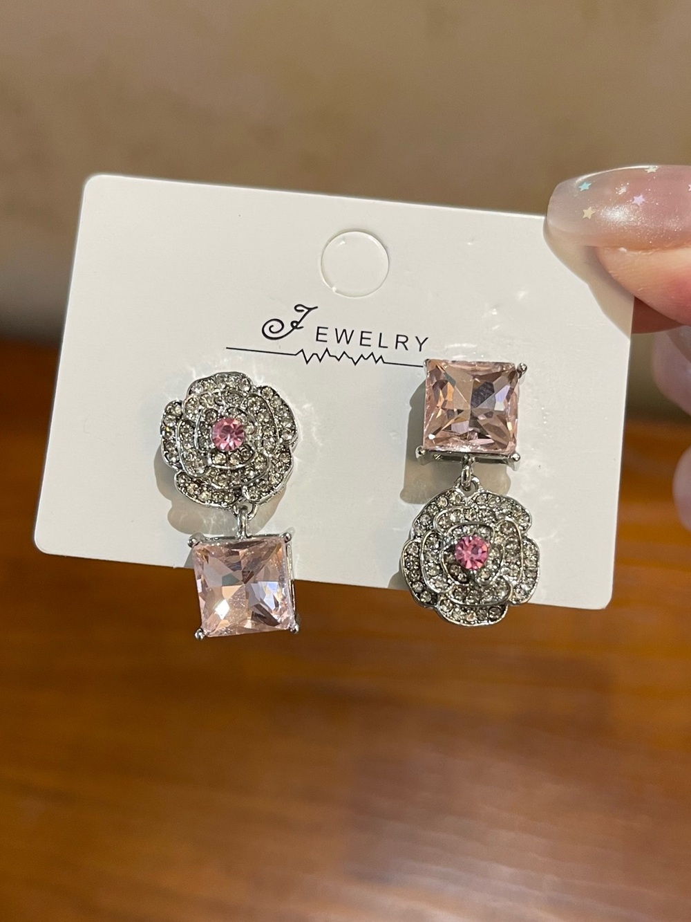 💖5 for $25😻 Pink Crystal Drop Earrings with Silver Tone Accents